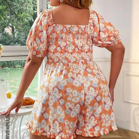 Ruffled Hym Romper - Picture 2 of 4